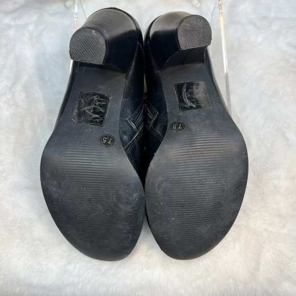 Call It Spring Black Retro Heeled Booties - Size 7.5 - Picture 6 of 11
